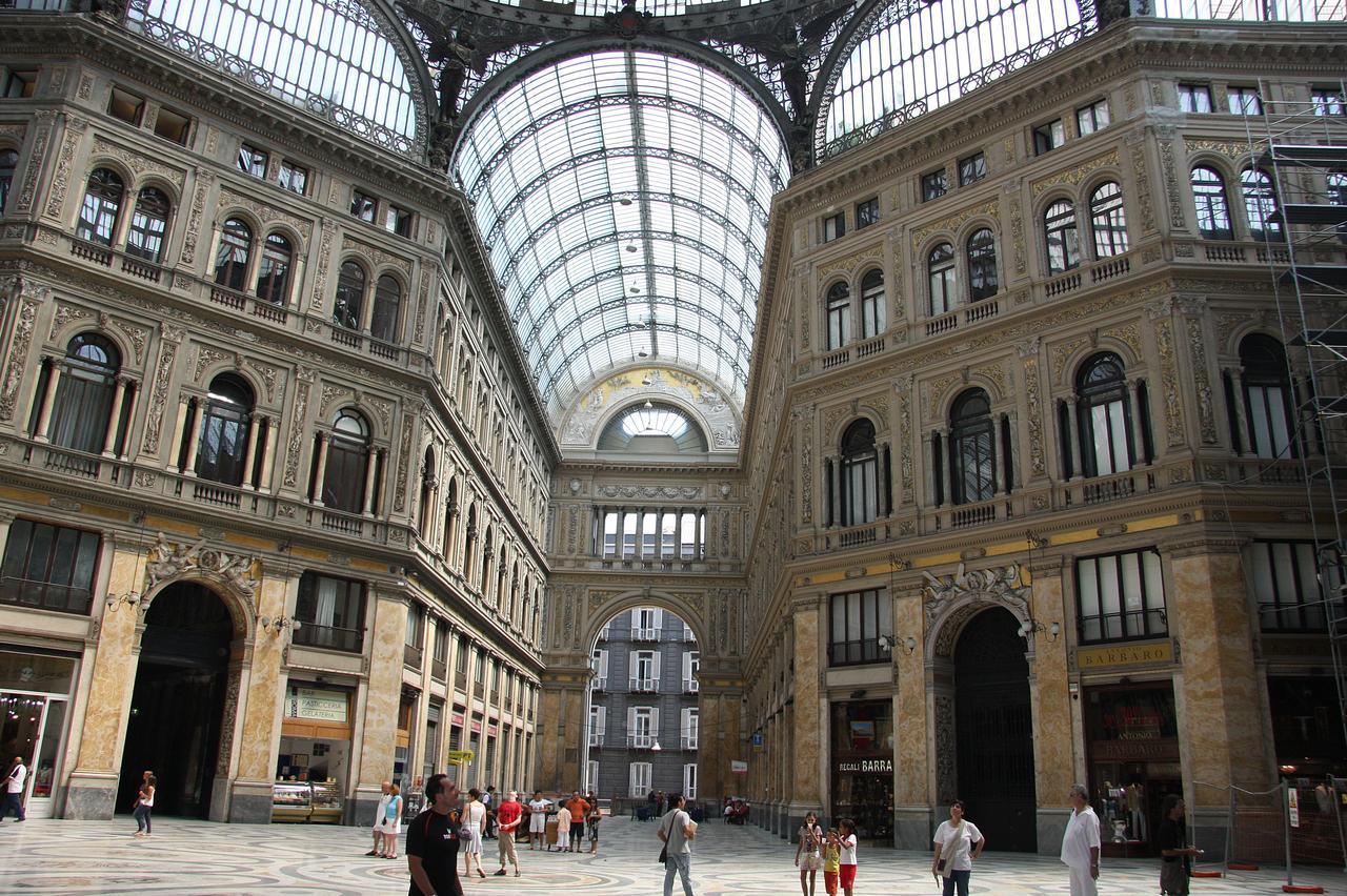 B&B L'Alloggio Dei Vassalli Napoli Exterior foto